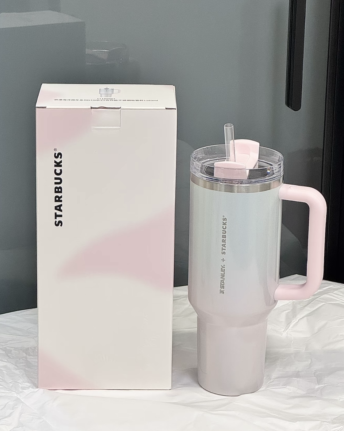 Starbucks x Stanley 星巴克 七夕限定 珠光漸層 吸管杯 大容量 保冰杯 雙飲杯 環保杯 1183ml