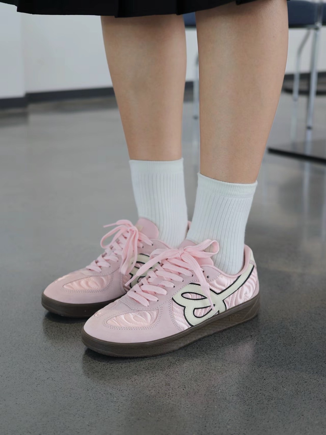 HBD 小花鞋 限定配色 愛心絲綢粉