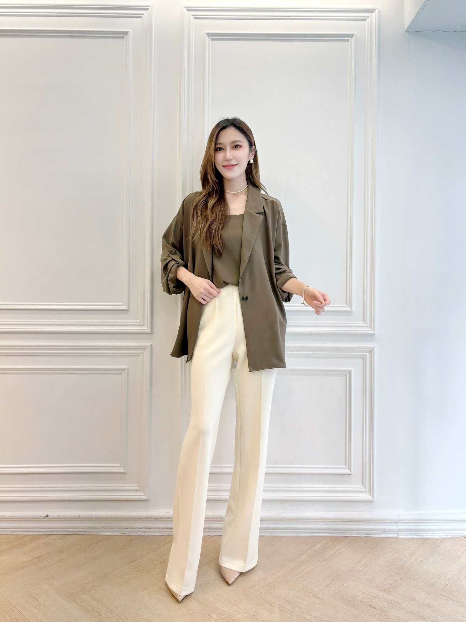 柔滑面料西裝外套+方領背心套裝