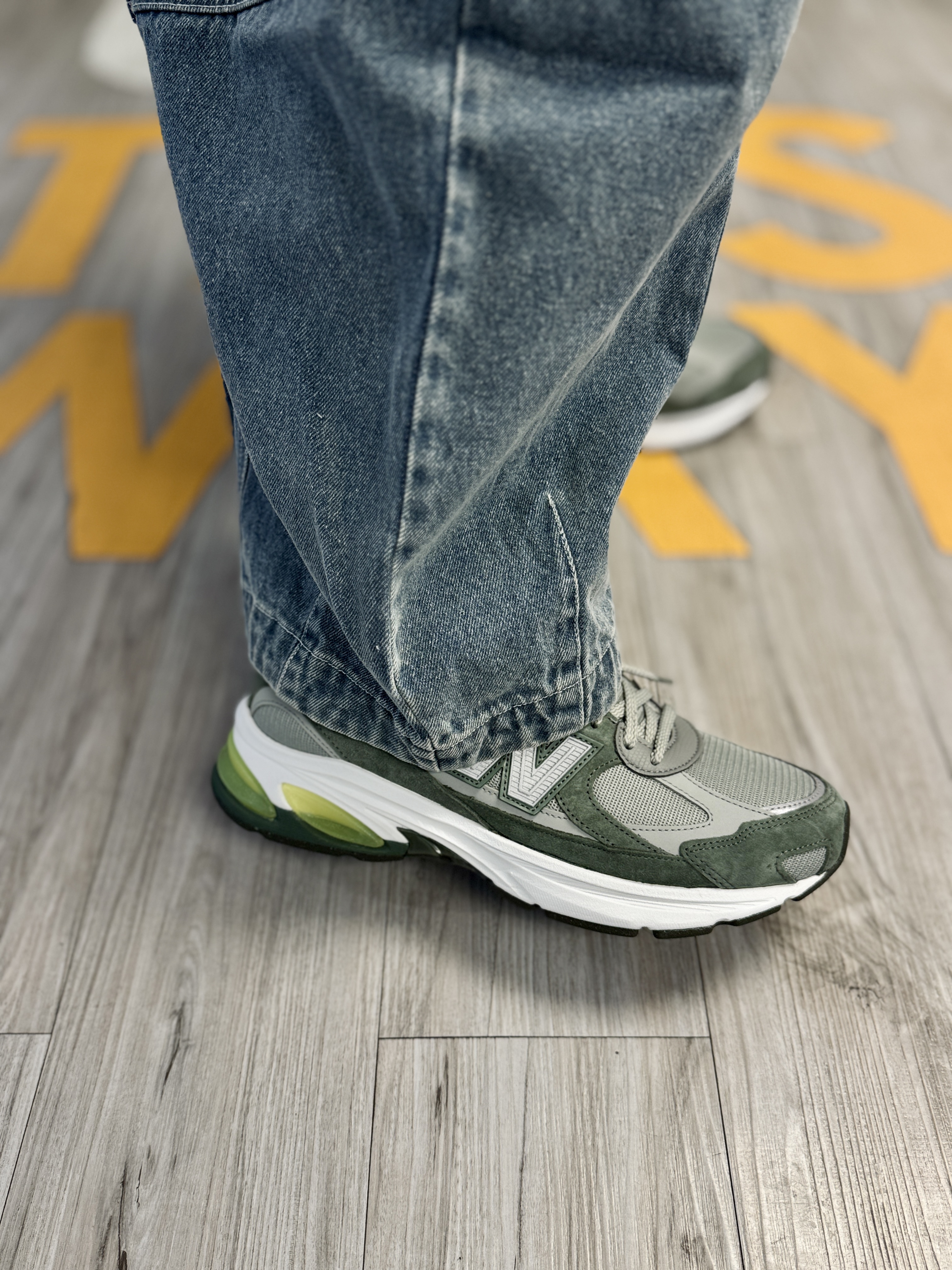 靴 New Balance WTAPS U2010WT 国内10月10日発売予定】 ダブルタップス × ニューバランス 2010 グレー