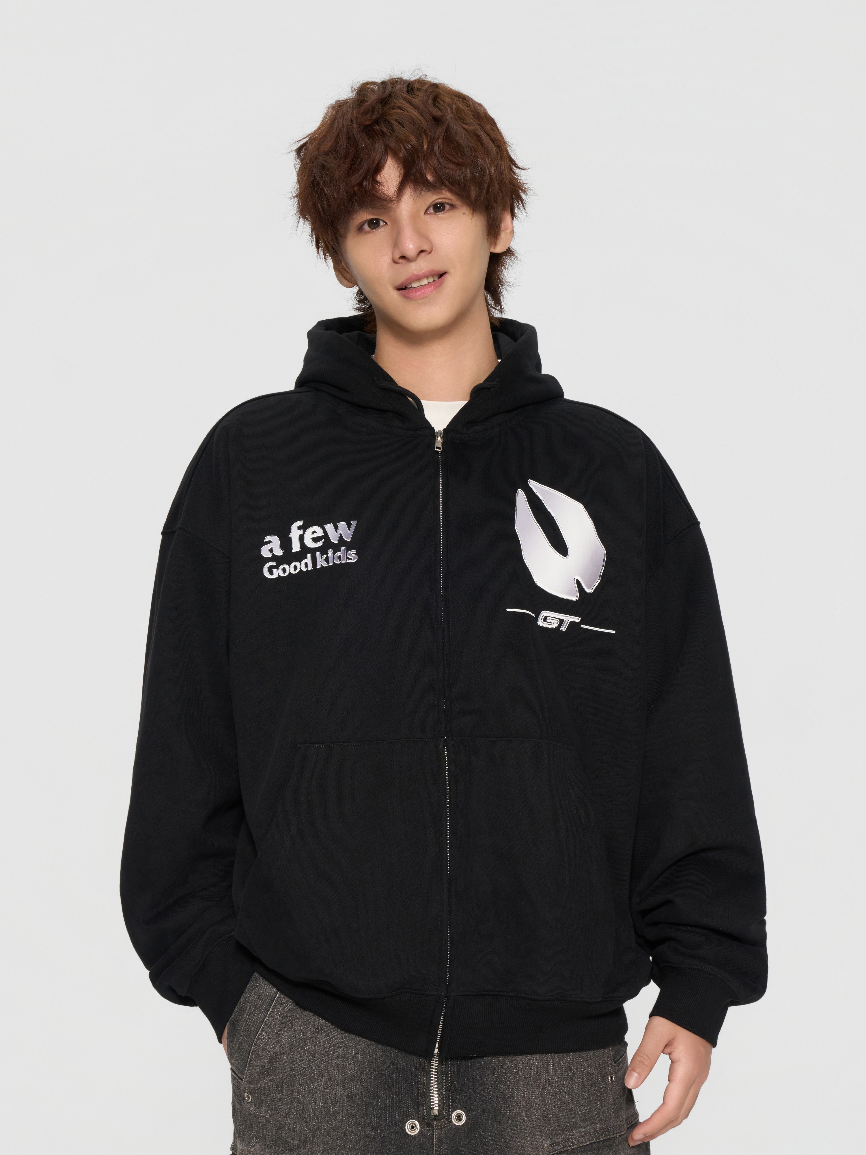 AFGK x 樂透人生GT:即刻入戲 胸前Logo 金屬感牛蹄印 連帽外套  A FEW GOOD KIDS