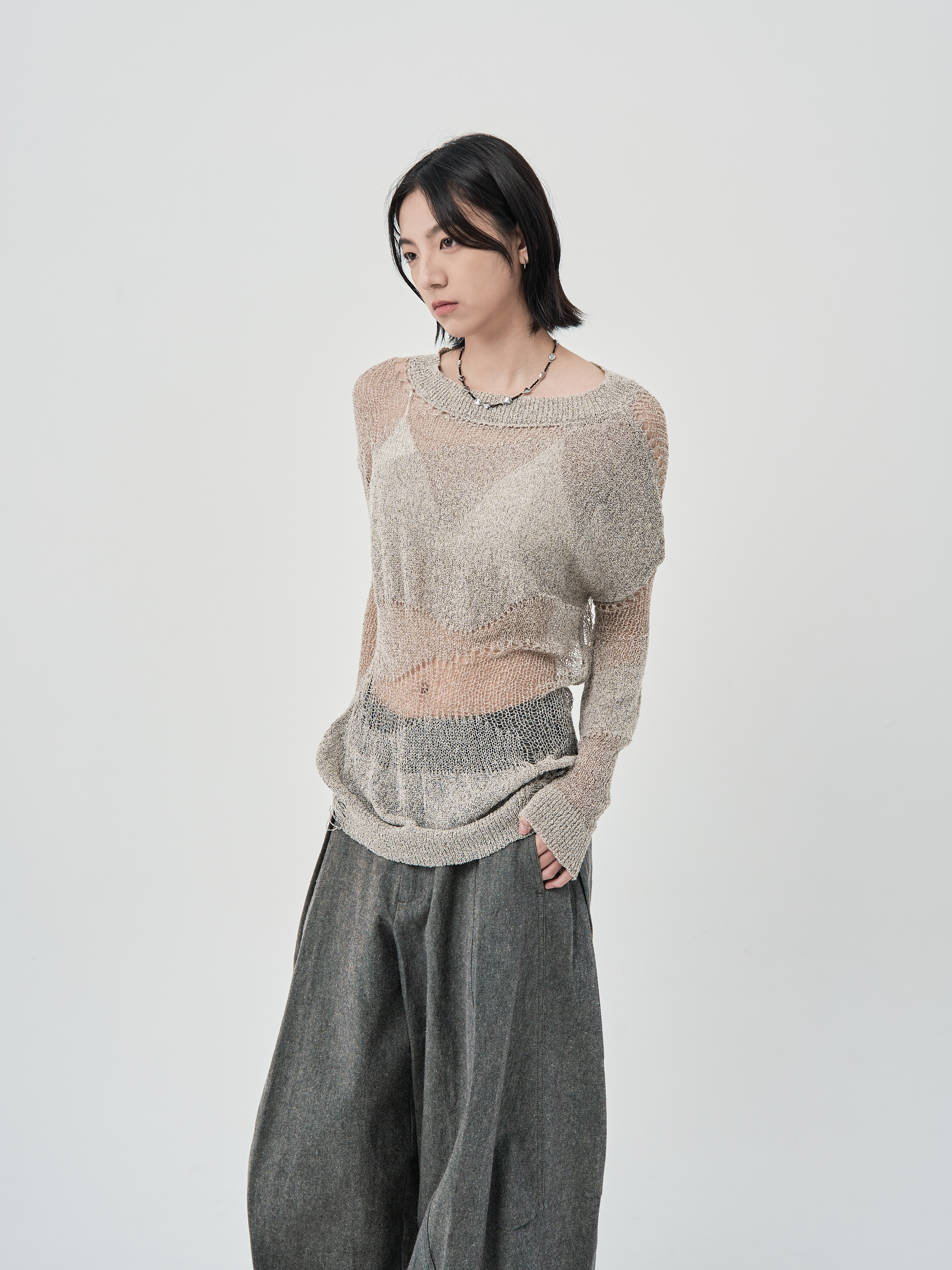 不規則簍空針織長袖-淺