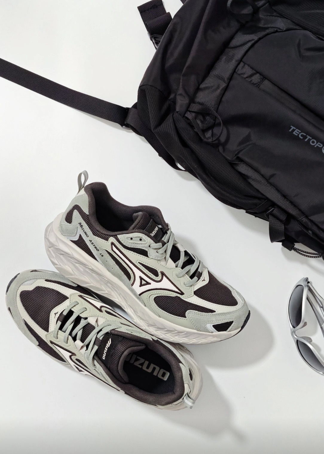 Mizuno Astro LS 鼠尾草灰 黑 D1GH252103