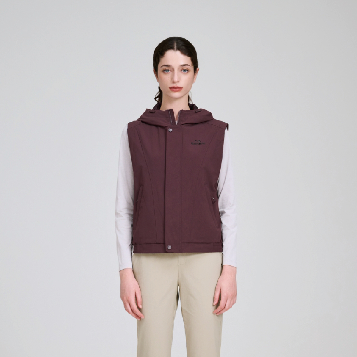 【EIDER】女Windlock防風連帽背心/25EDWU25602-[梅紫]