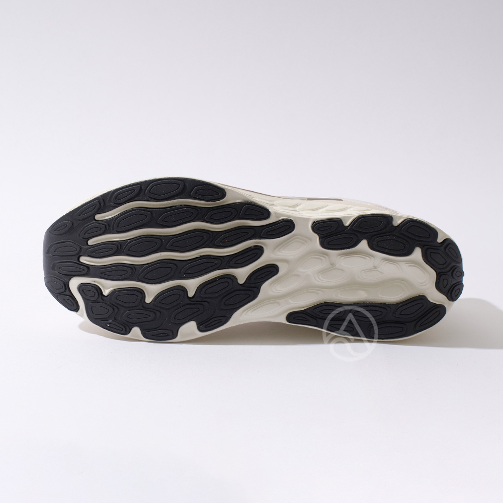 New Balance Fresh Foam 680 女鞋 米杏色 柔軟 緩震 緩衝 運動鞋 慢跑鞋 W680CD8