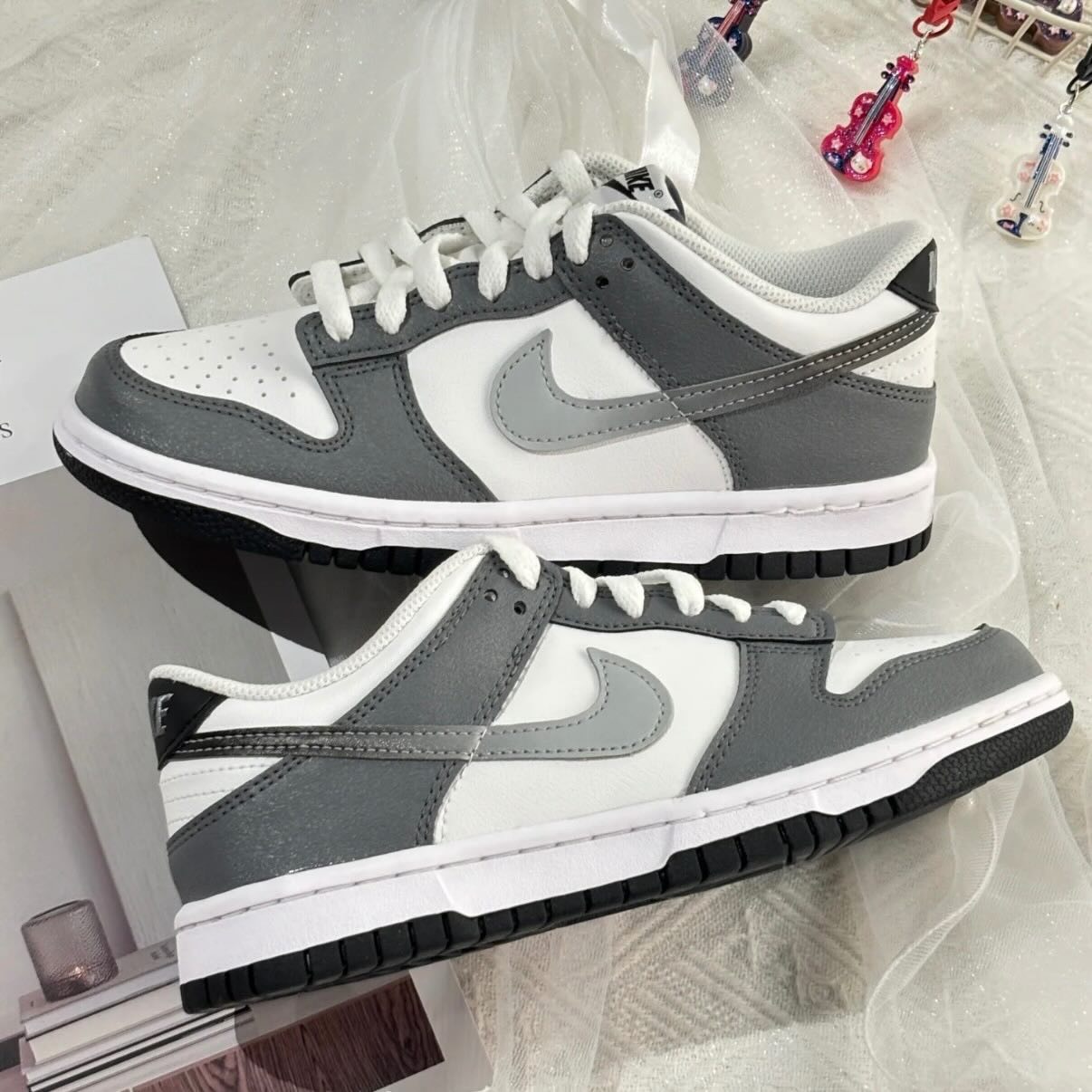 NIKE DUNK ''Cool Grey'' 冷灰漸層 鐵灰 銀灰色 女生 HM9617-001
