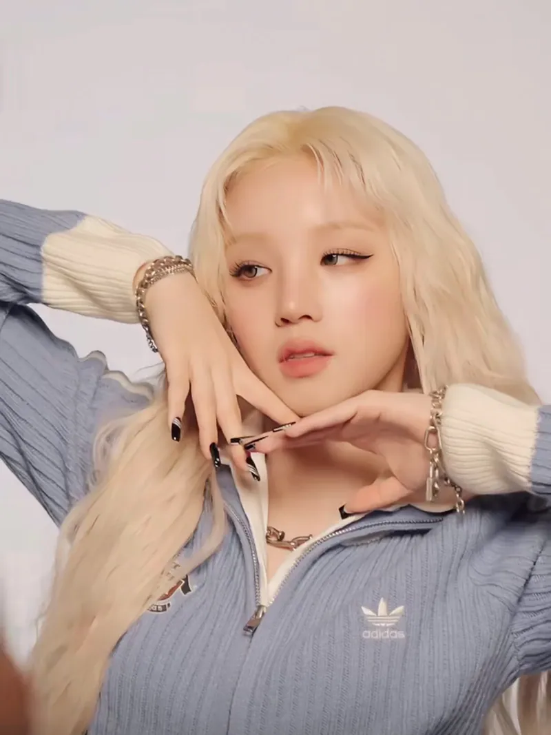 【Pre-Order】Adidas Originals TEAM FULLZIP Knit Track Jacket “Baby Blue / Cream Black”｜Yuqi Outfit｜KF0719 / KF0718