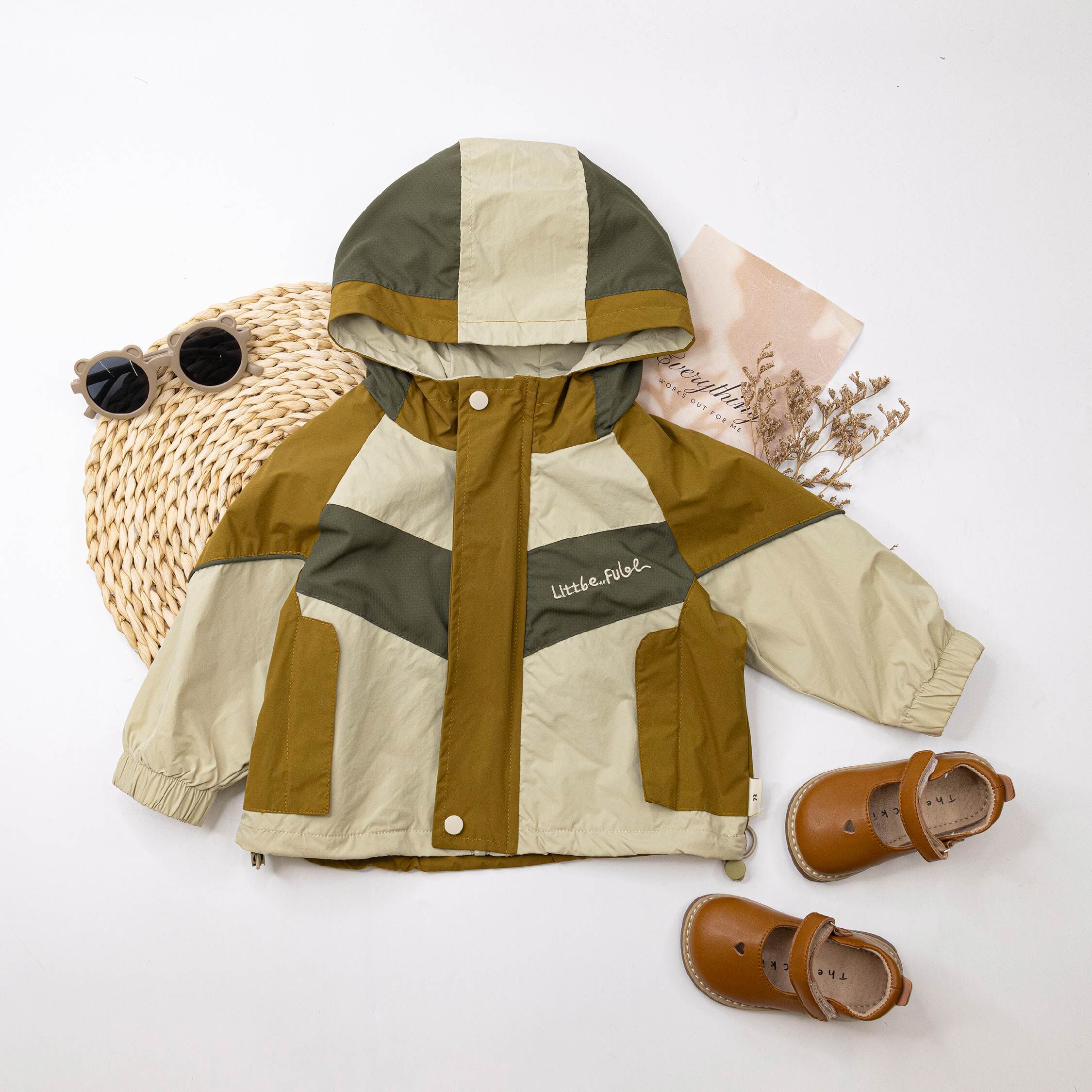 【H55346】質感色塊拼接英字刺繡連帽外套