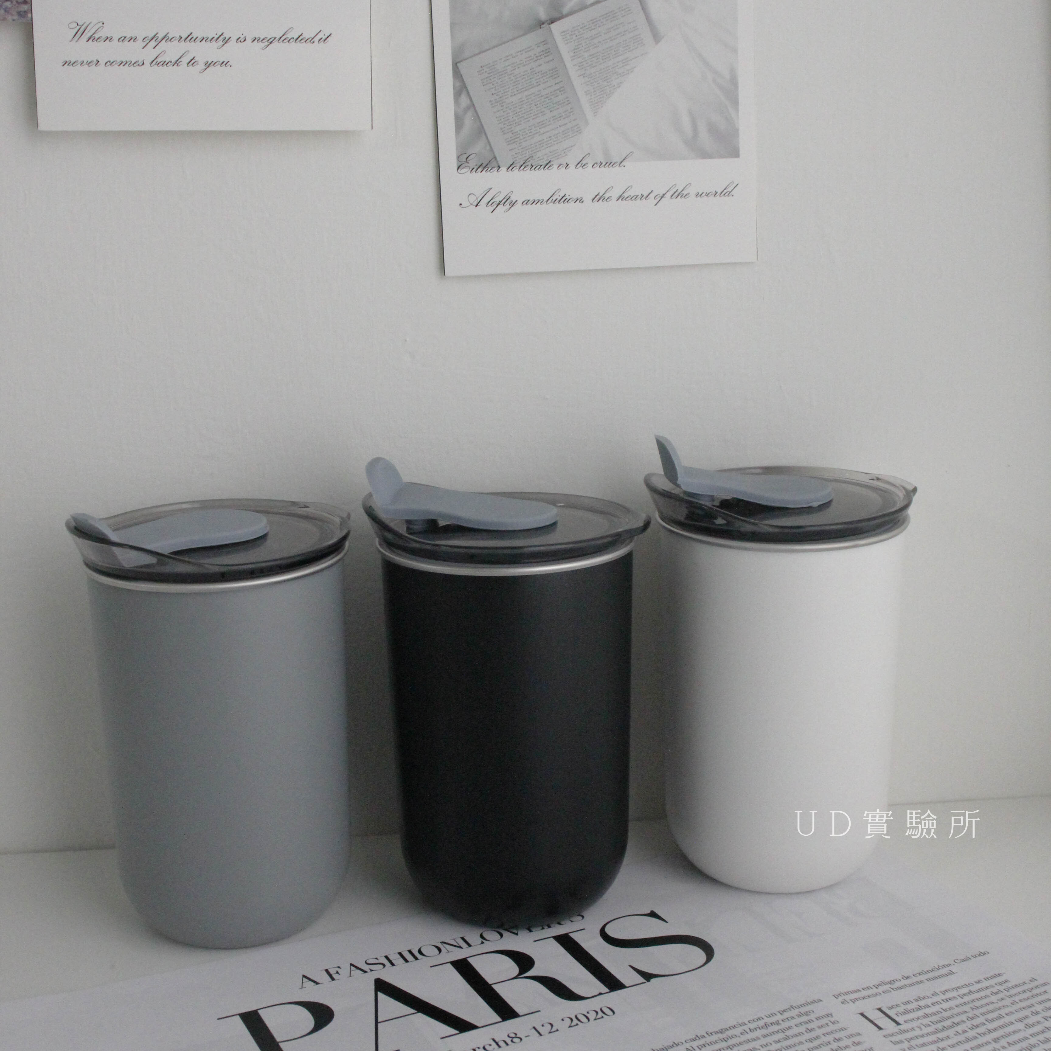 送禮首選「保溫杯2入組」簡約304不鏽鋼水杯2入 300ml（黑白組）