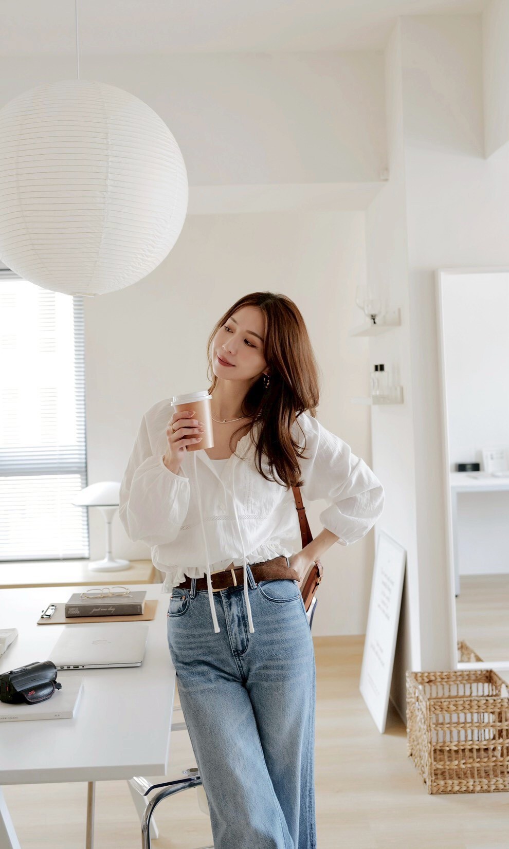 （現貨）下擺縮口排扣浪漫上衣 GL10