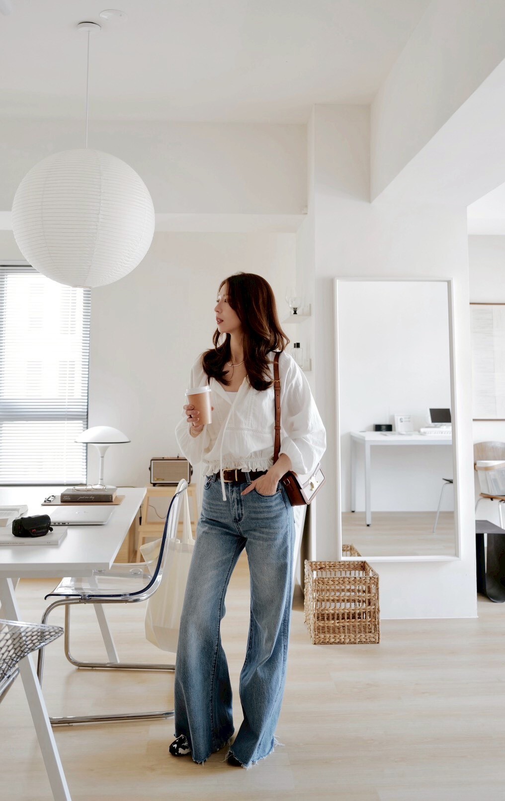 （現貨）下擺縮口排扣浪漫上衣 GL10