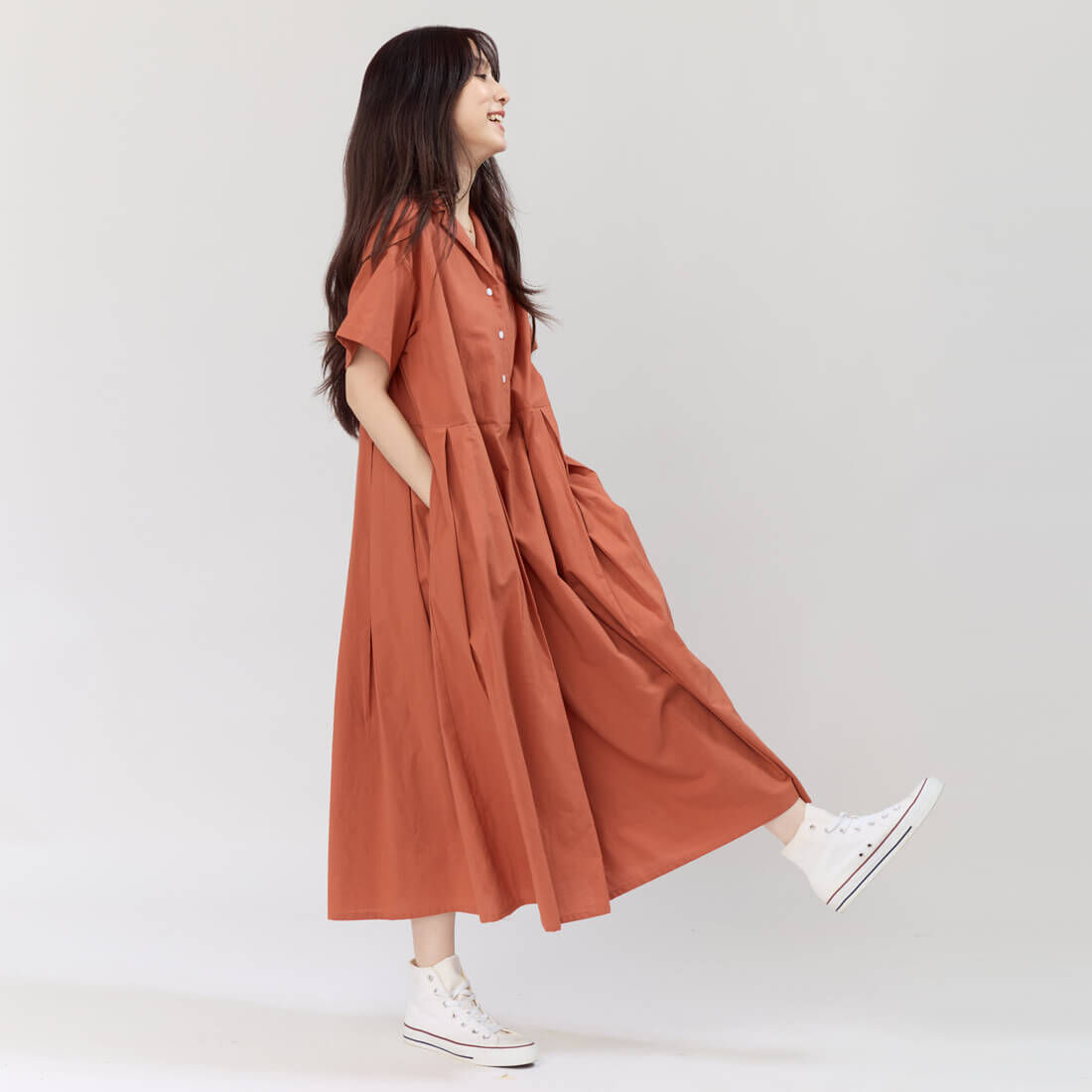 Nicole有領短袖箱褶洋裝/磚橘
