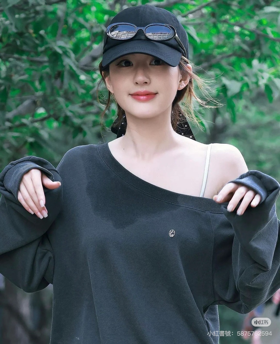 <限時開團⚡️> 🇰🇷Letter From Moon 斜肩長袖上衣(共6色）