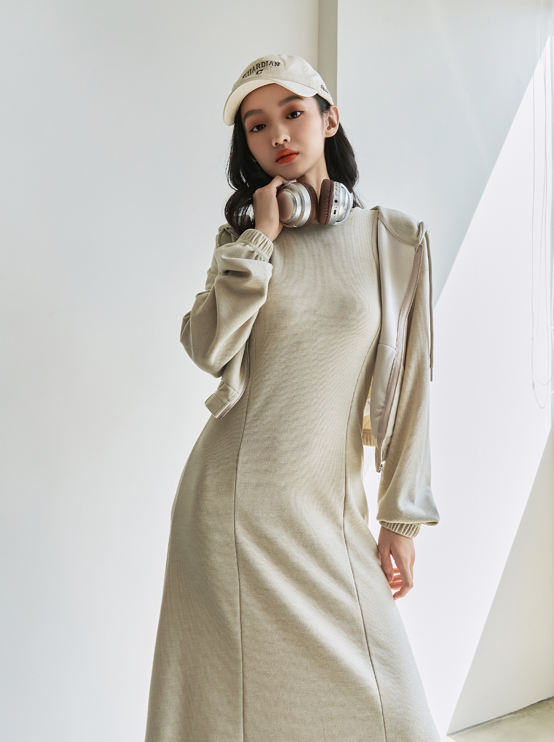 【期間限定】連帽外套修身洋裝兩件組