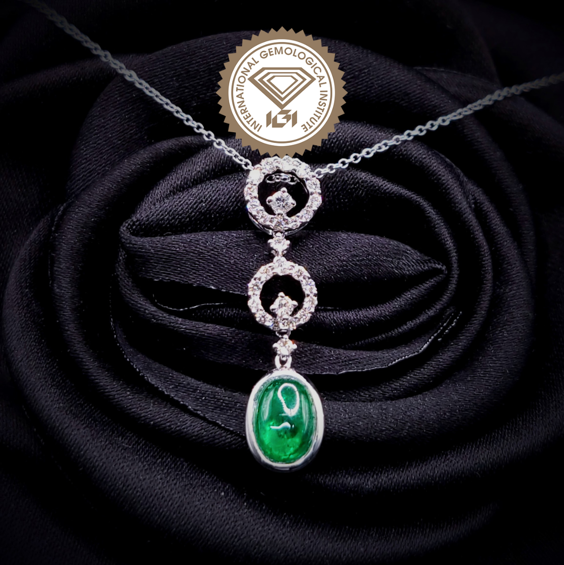 18K White Gold 1.03ct Emerald and Diamond Pendant