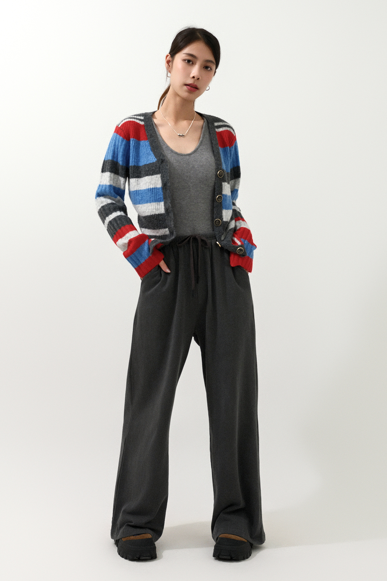 FW25_0117（外套＋上衣＋長褲）