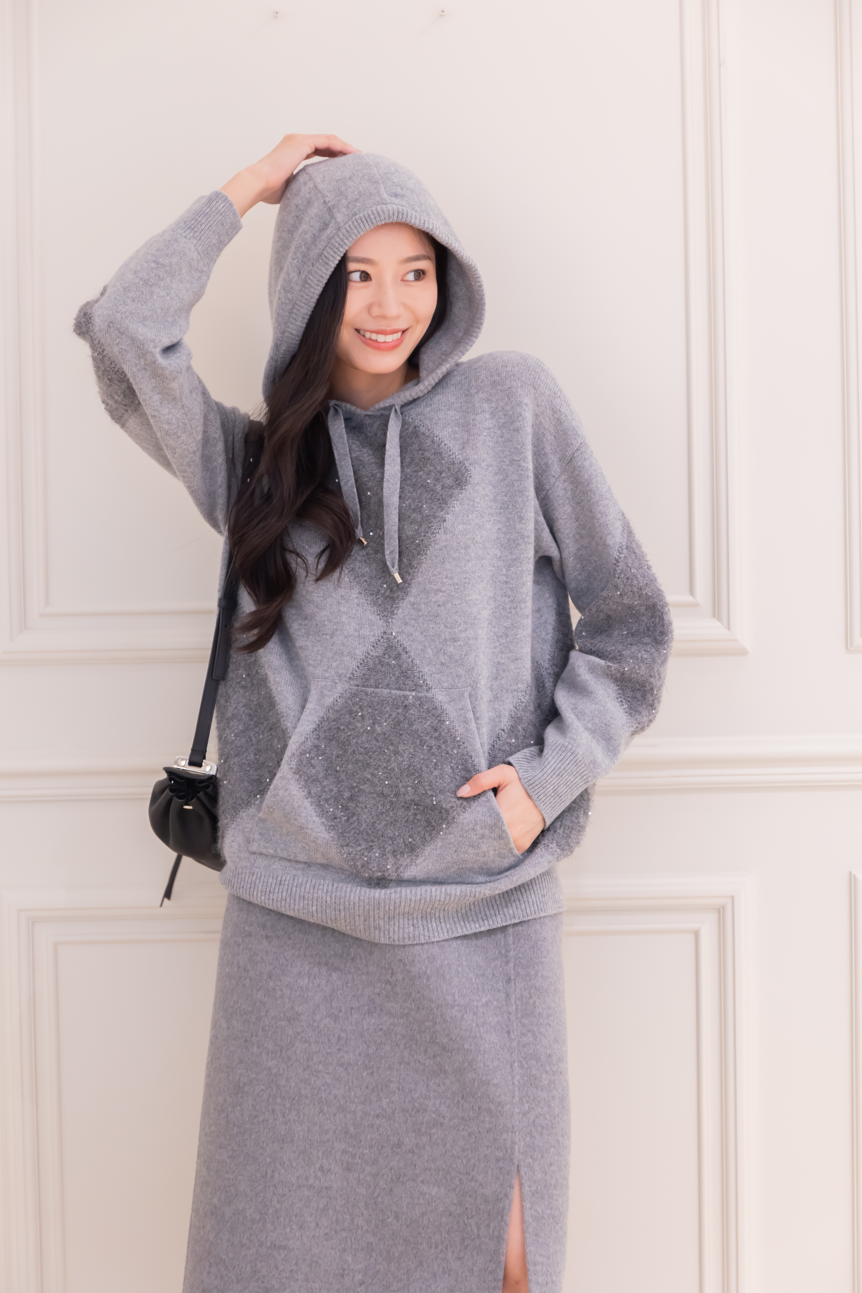 LORENA 菱格紋連帽上衣