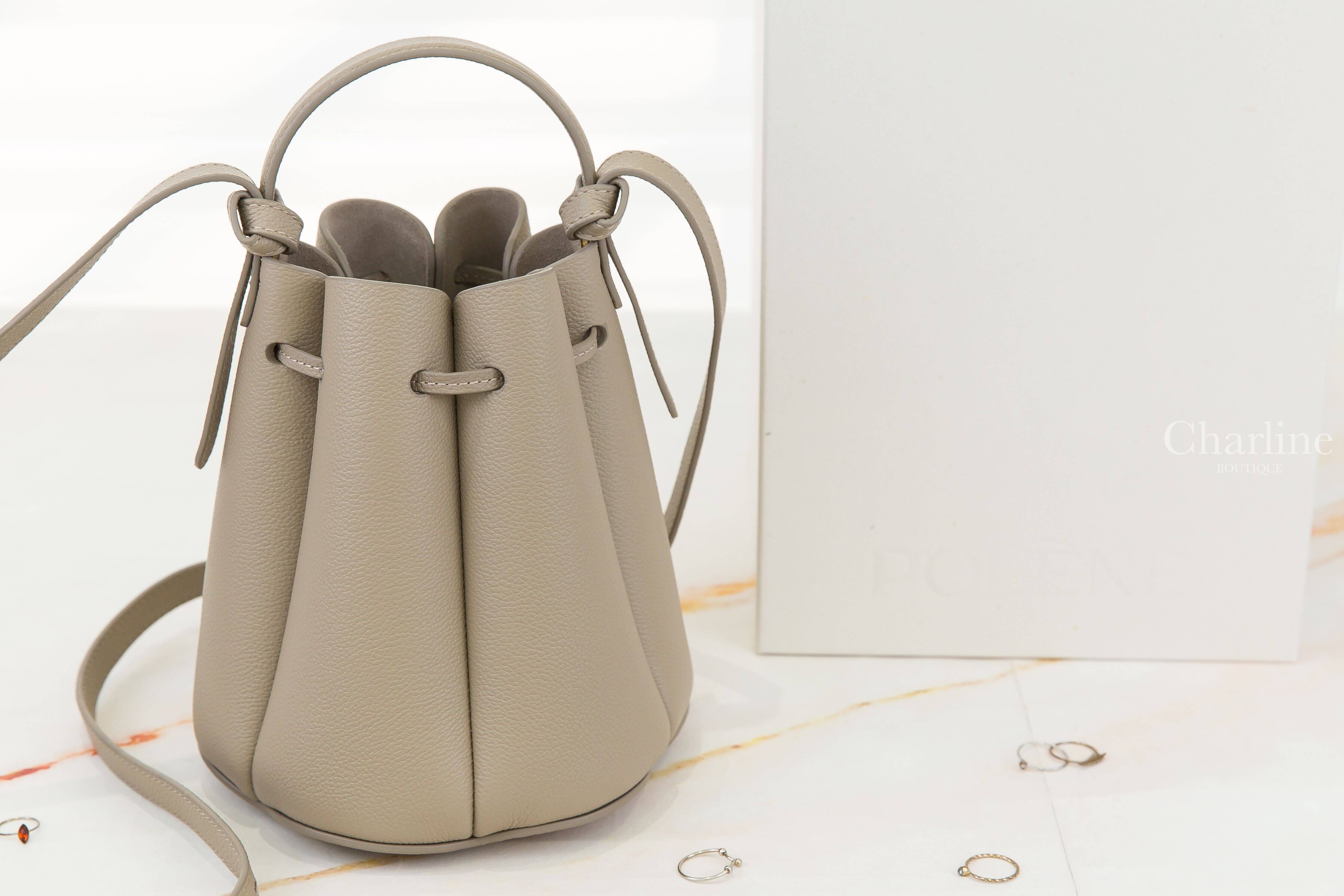 Polène Numéro Huit Mini 灰褐色迷你花瓣狀顆粒小牛皮束口手提肩背水桶包-Charline Boutique 精品代購