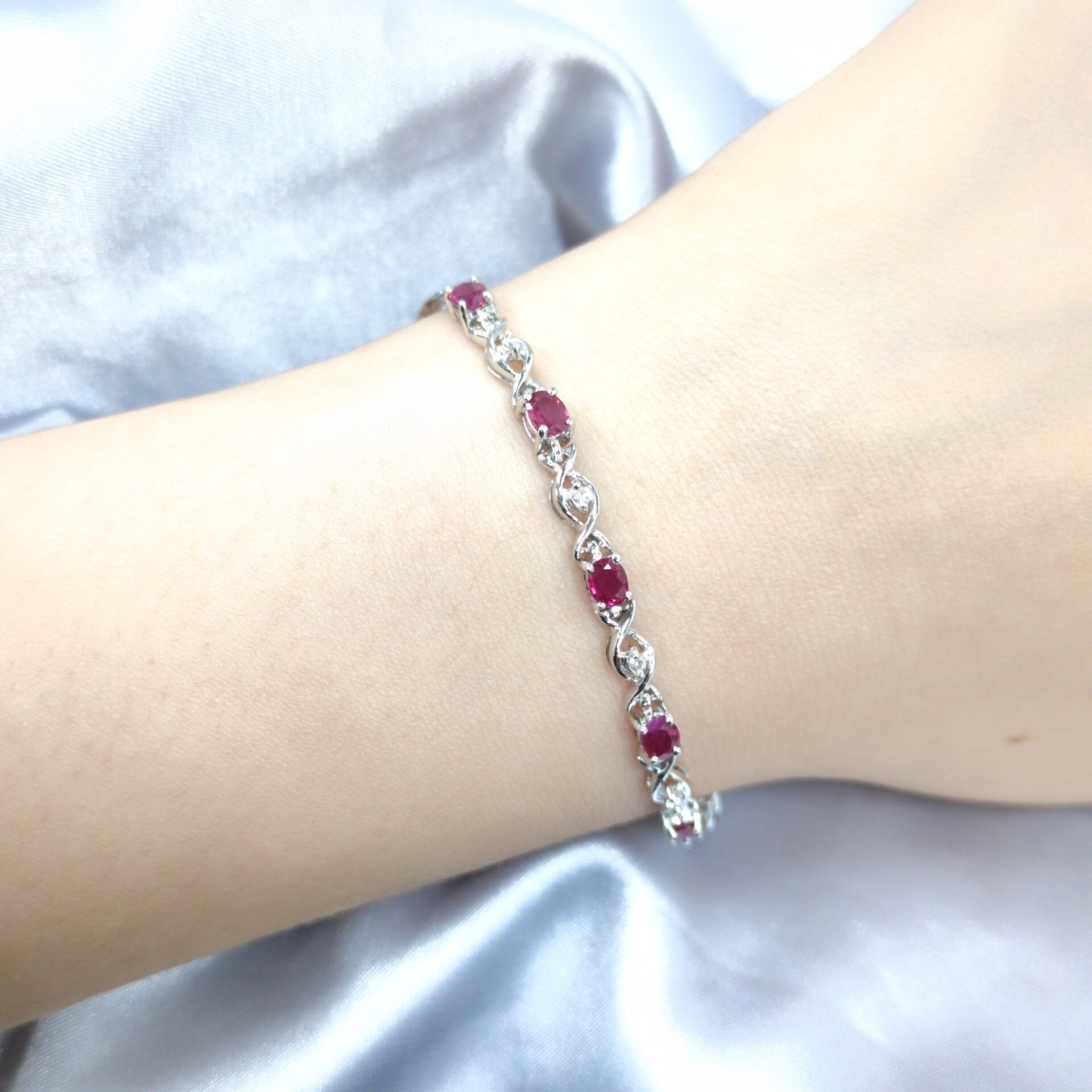 18K White Gold 1.20ct Ruby and Diamond Bracelet