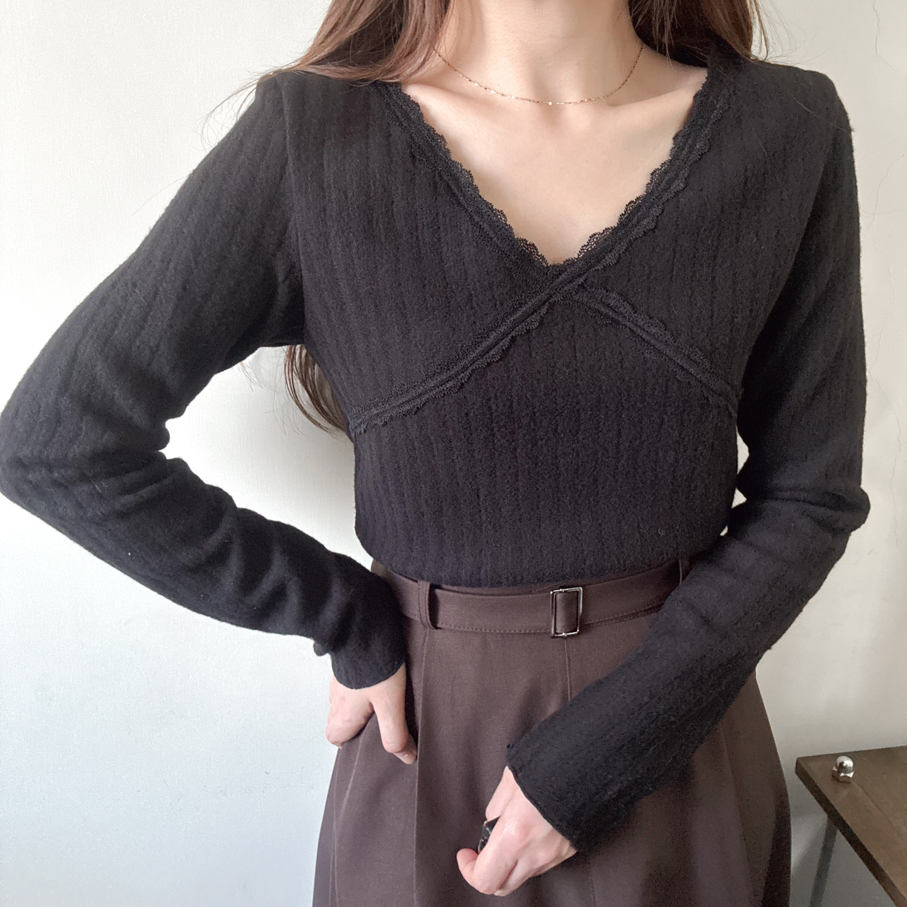 毛面V領交叉上衣