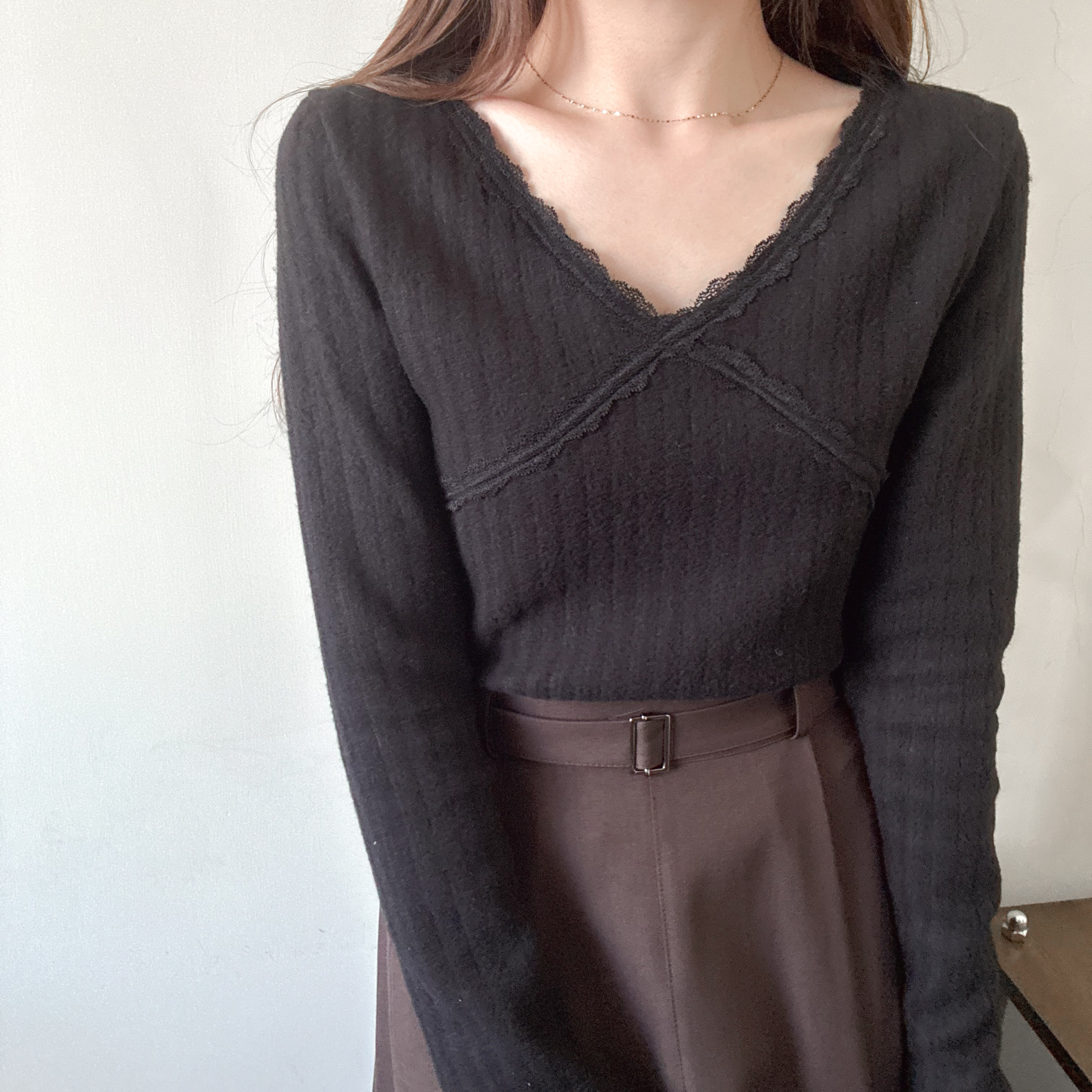毛面V領交叉上衣