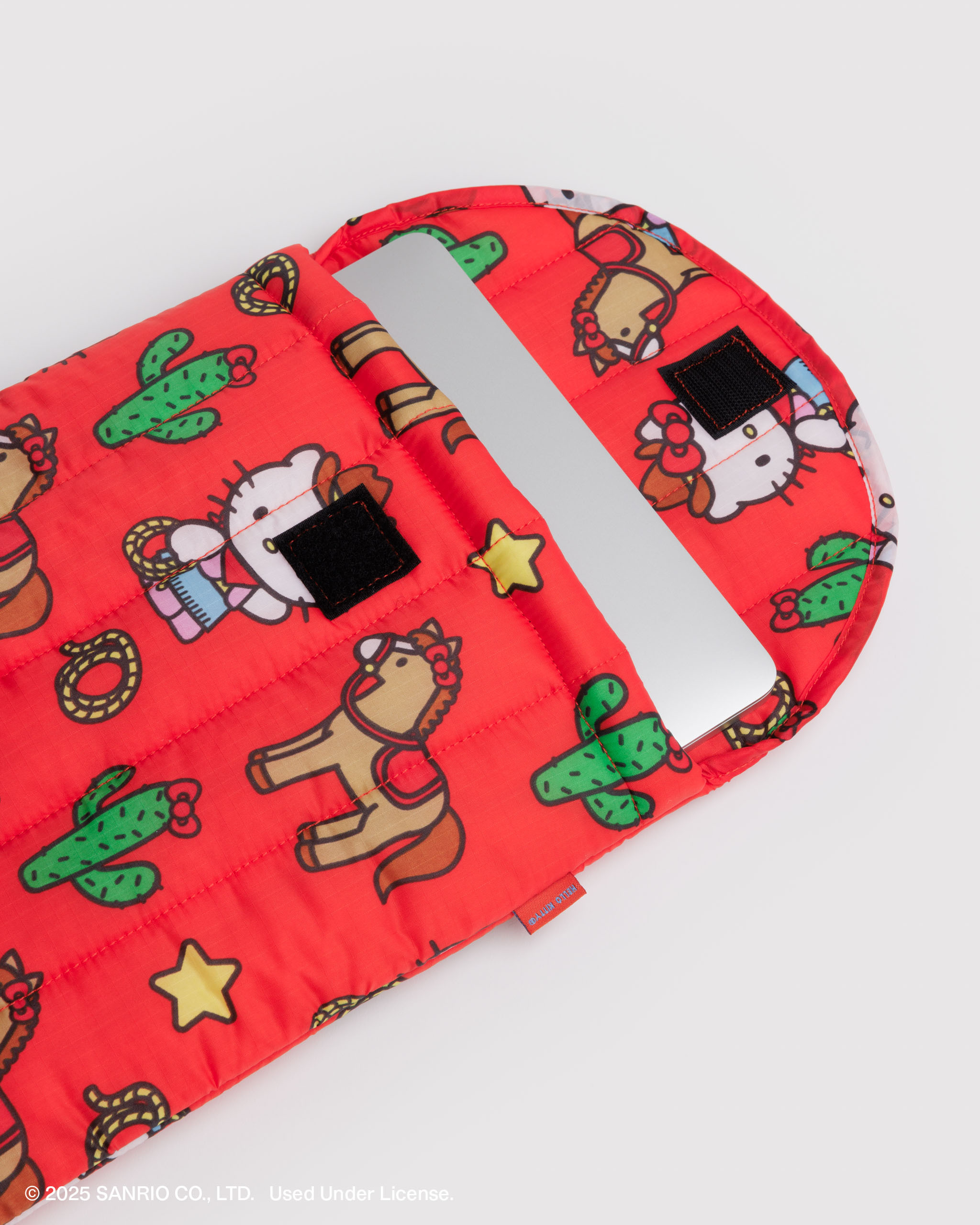 Puffy Laptop Sleeve 13"/14" - Hello Kitty Western | BAGGU