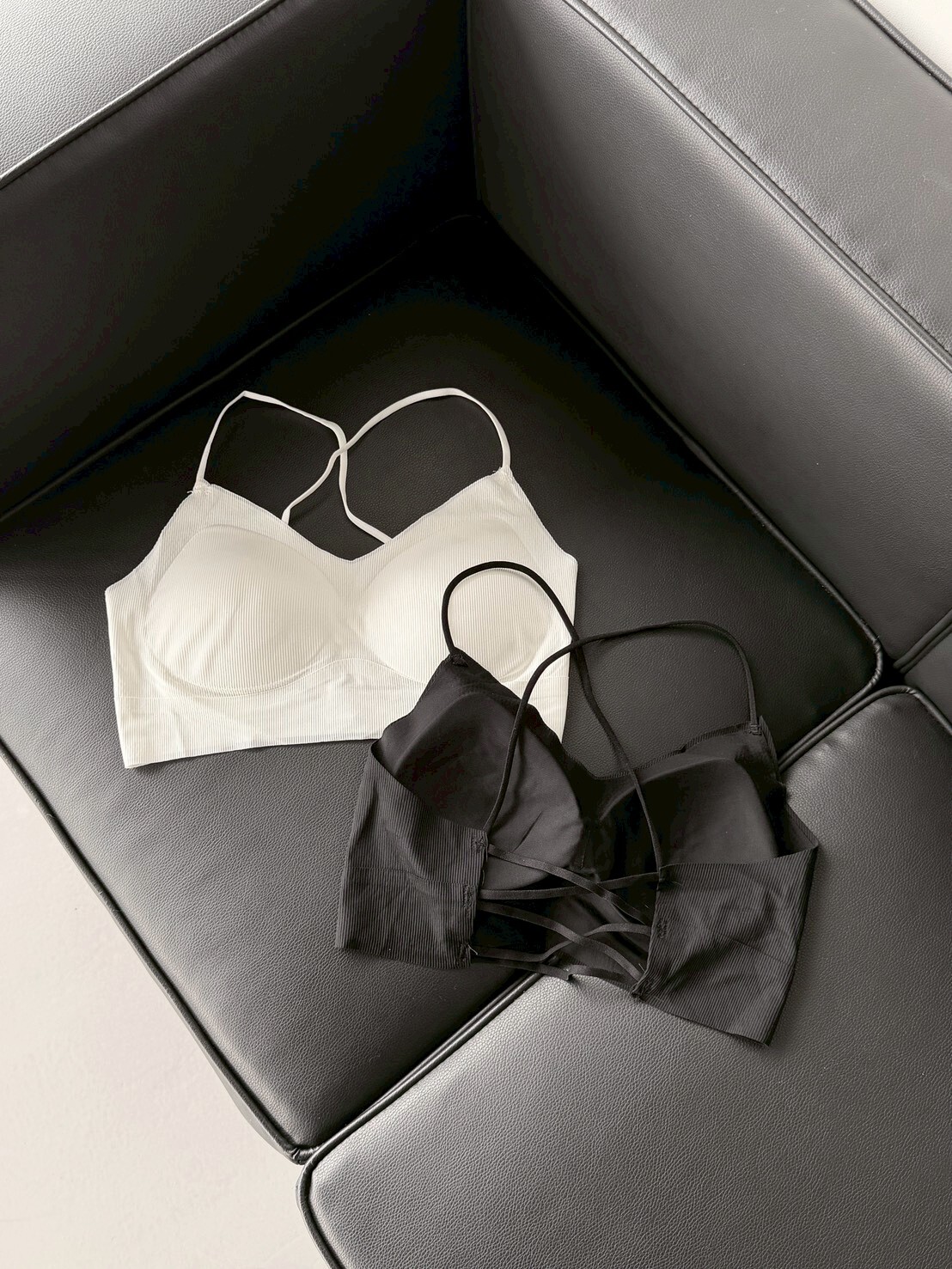 輕薄款 交叉肩帶🌶️無痕美背 2colors