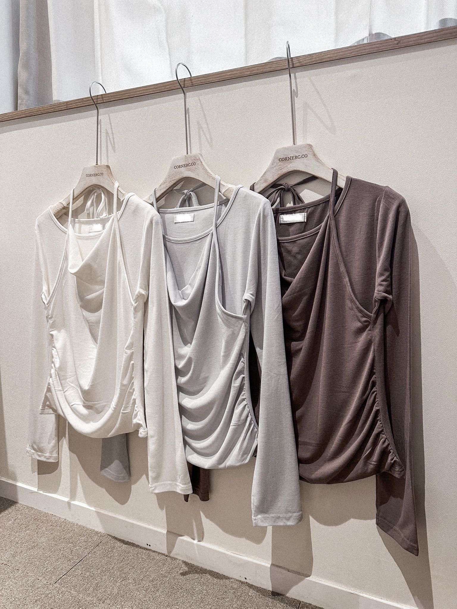 垂感層次假兩件掛頸Top〈🇰🇷DAY 3〉