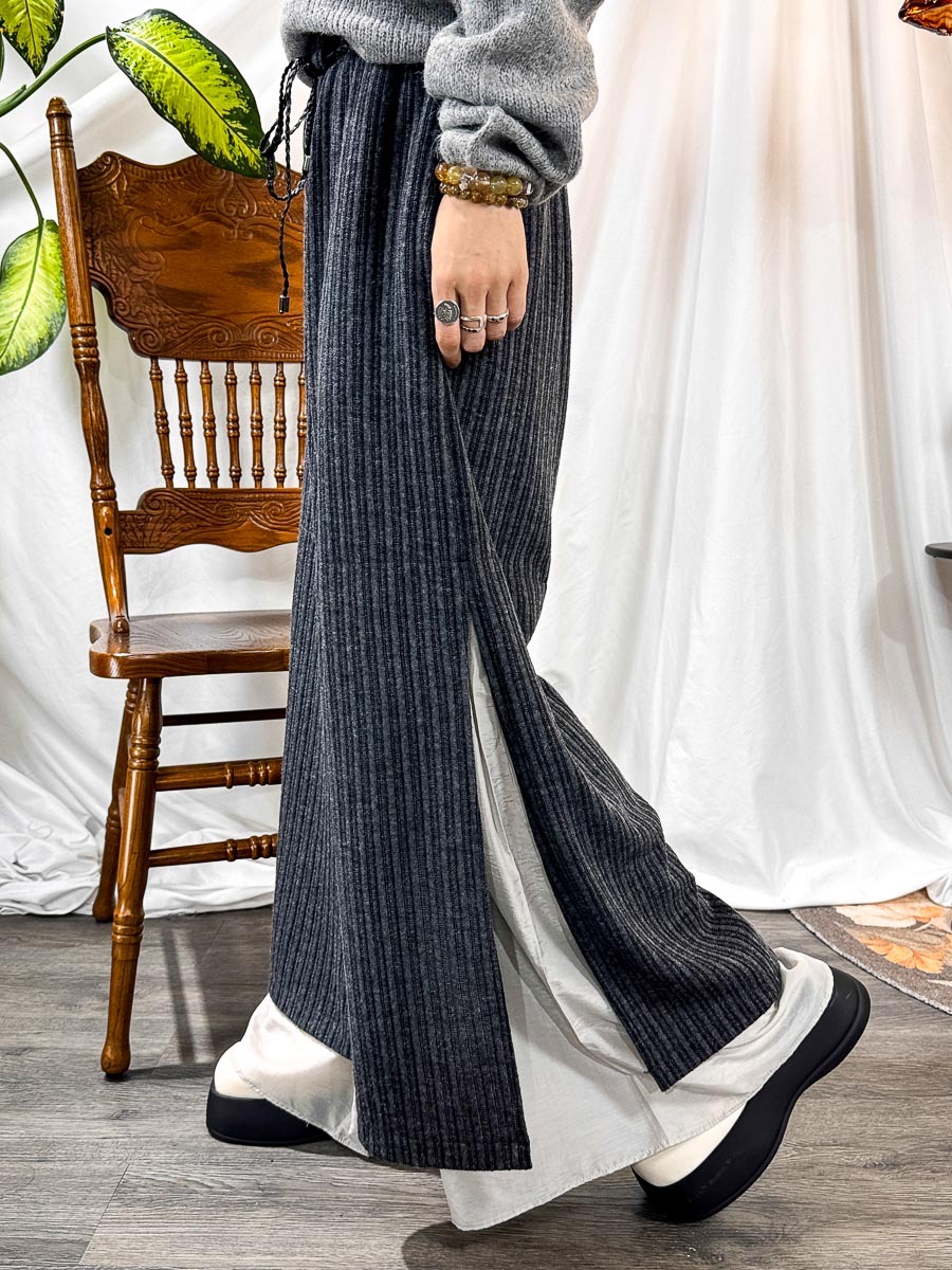 ⬇️開倉低至半價😱FINALSALE📣 橡根腰．腳位DOUBLE LAYER．滑滑料 拼 坑紋冷料褲 (有袋) 【不設退換】