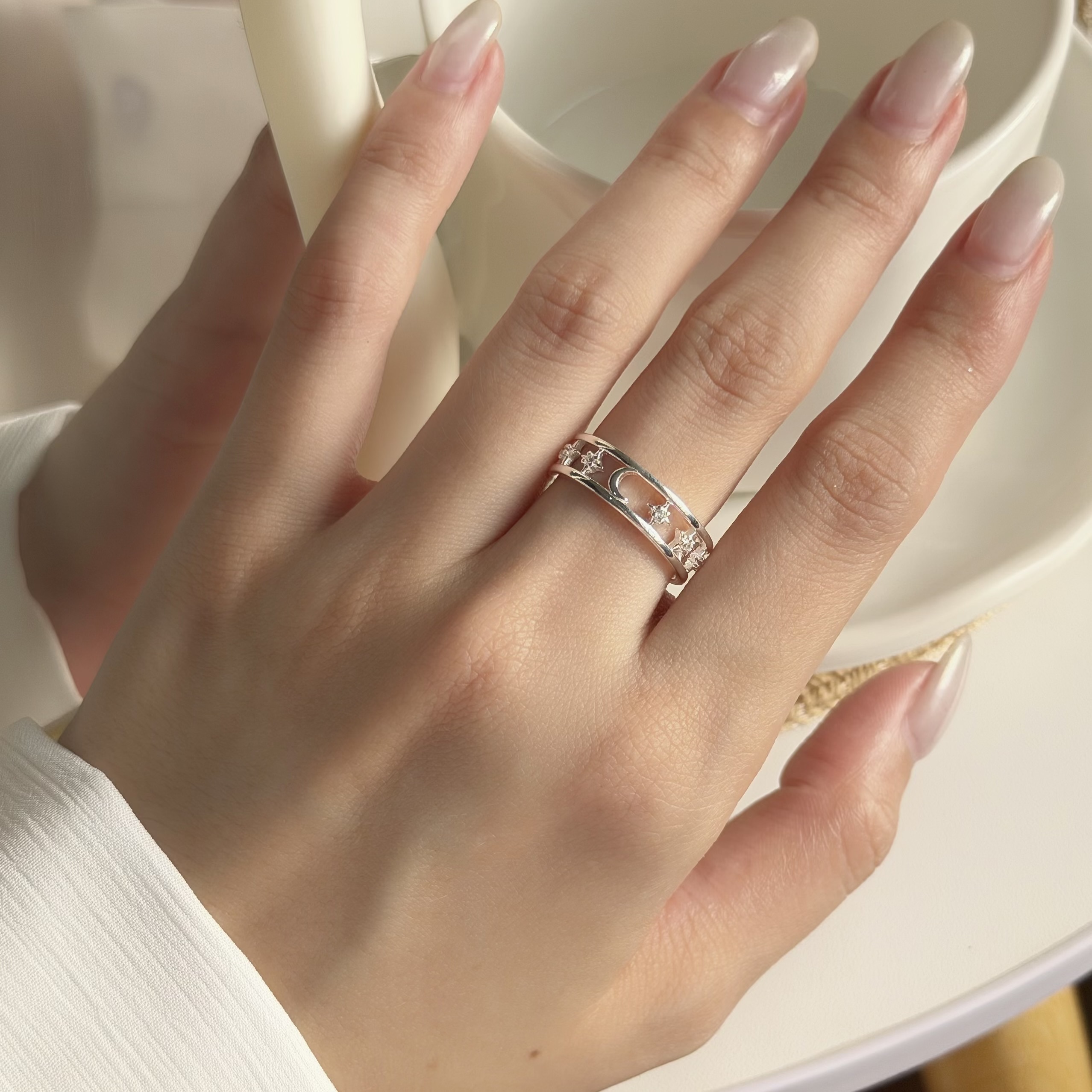 Y203排鑽星芒純銀調整戒