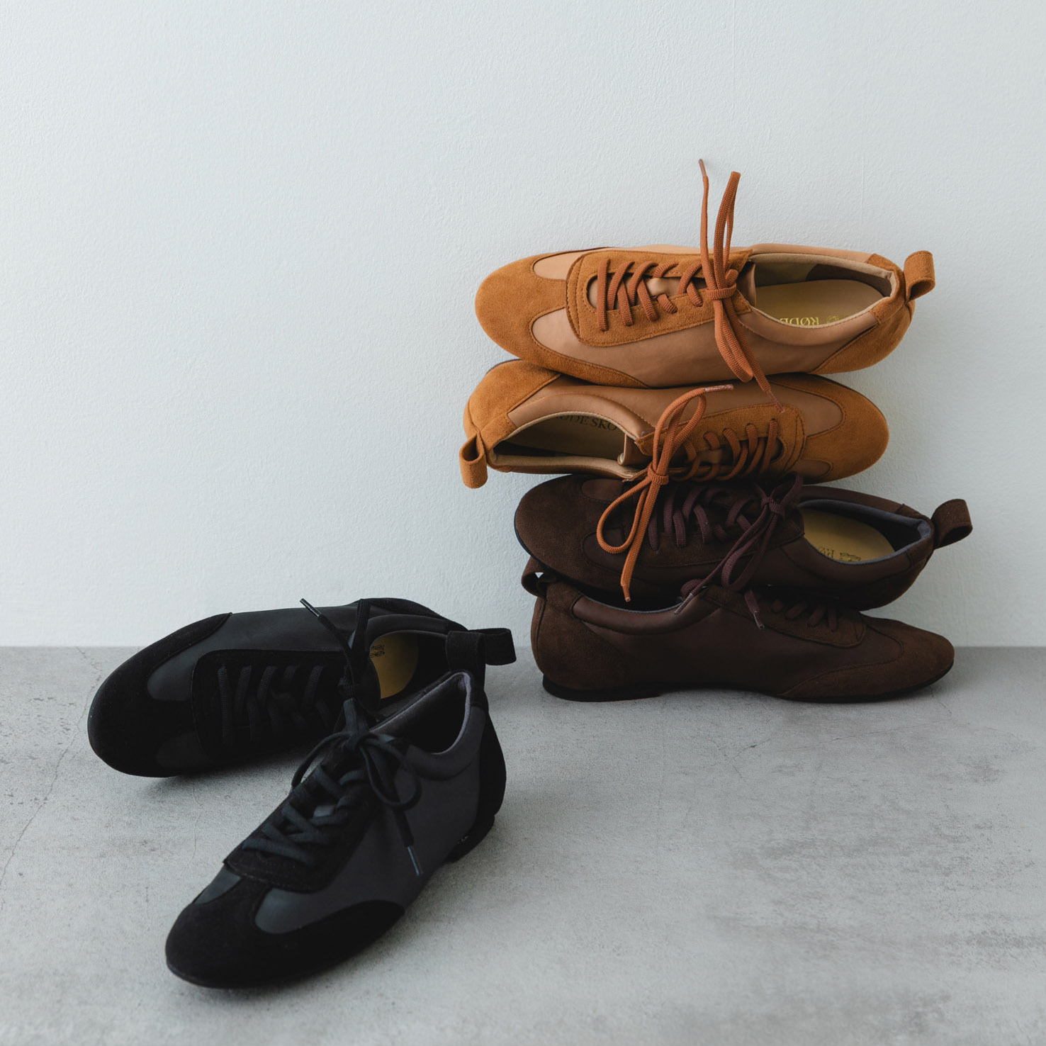 日本製 輕量彈性休閒鞋 3色