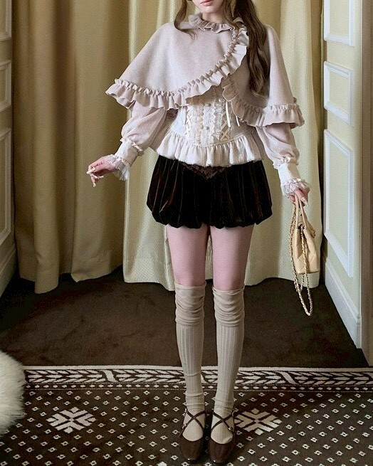 設計師家荷葉公主毛呢斗篷