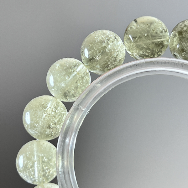 利比亞黃金隕石