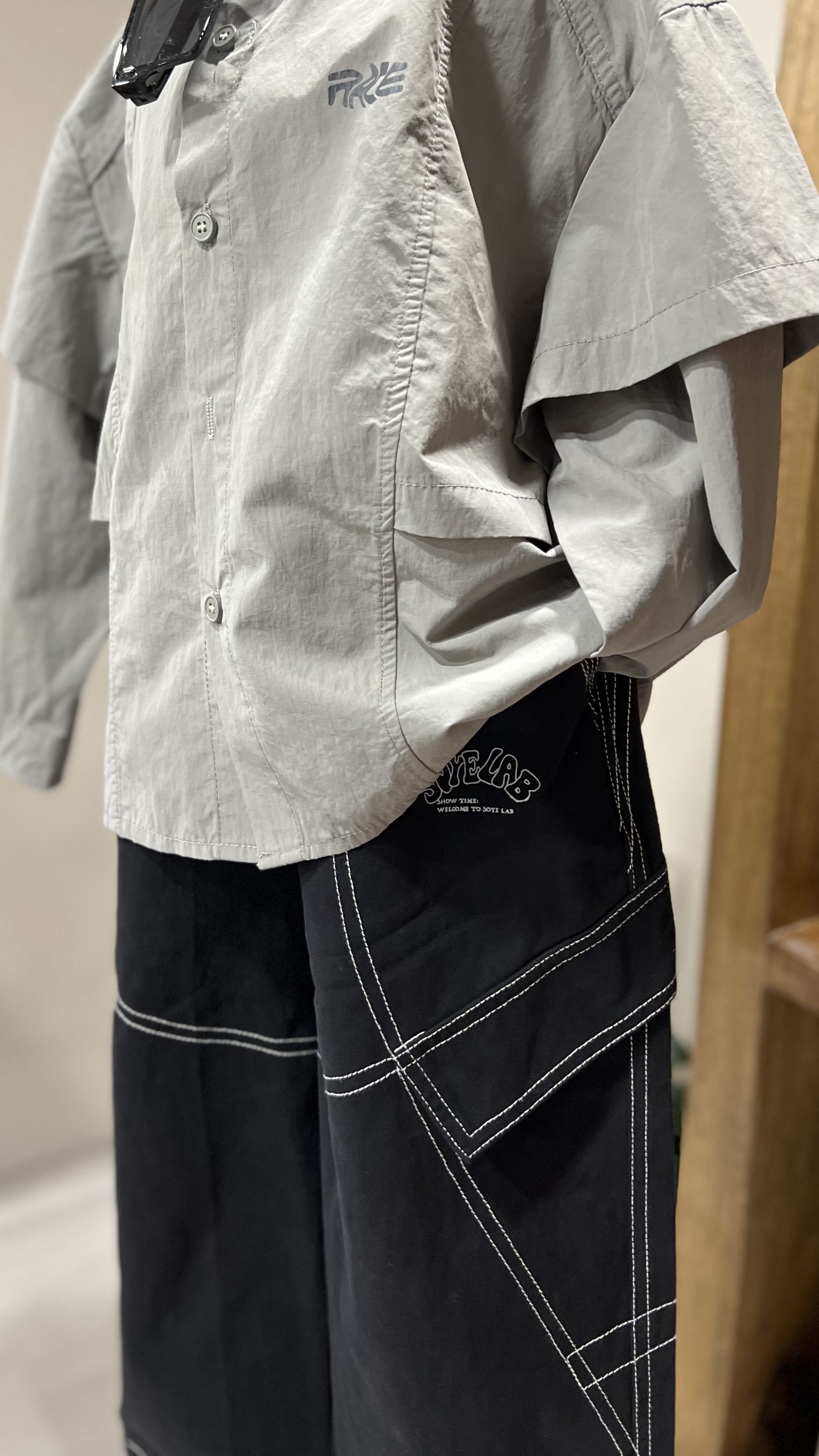 A02939設計師品牌車線牛仔褲