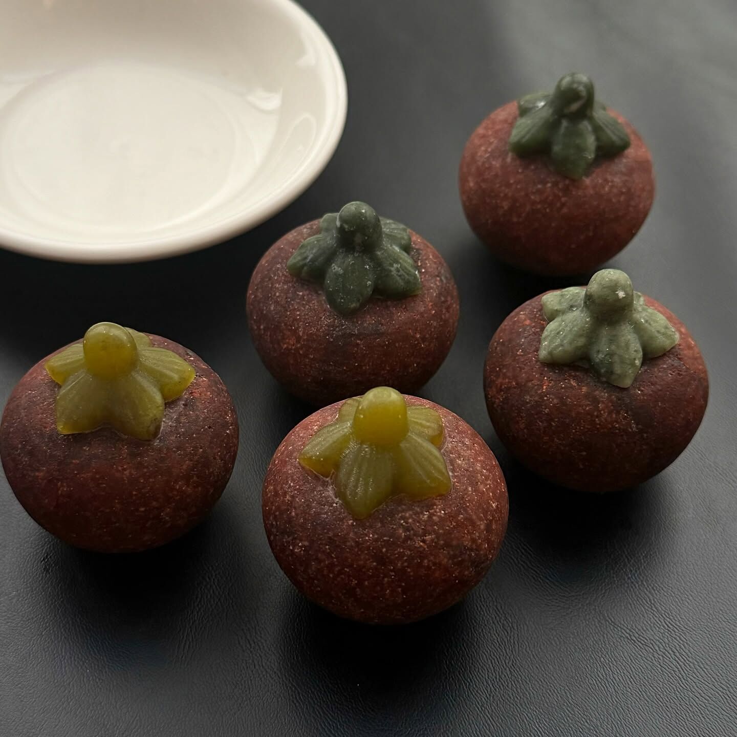 [原石] 草莓晶+岫玉 百香果