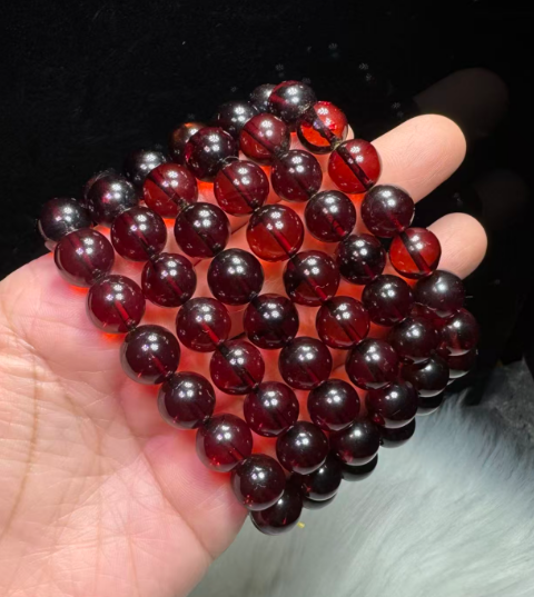 251016 - D9 11mm+極品血珀手串（一物一證書） (11月中到貨）