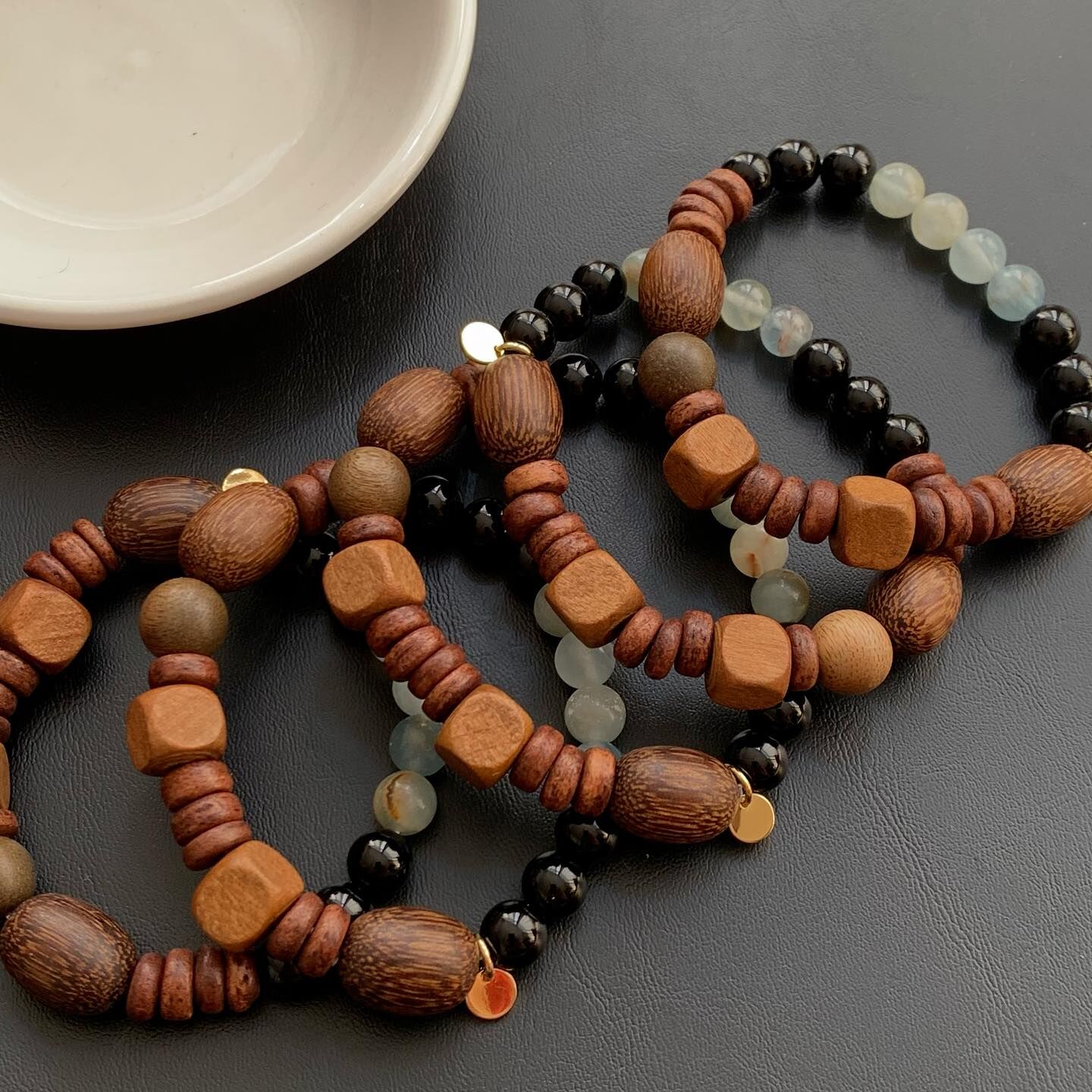 [原石] 加勒比方解石+黑曜石+檀木手串