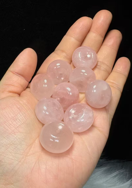 251016 - D20 西柚粉晶肥厚冬甩平安扣 送 銀色固定珠針鏈頸鏈 (11月中到貨）