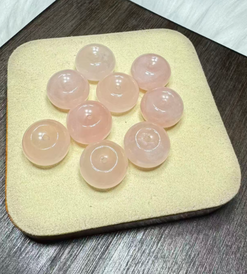 251016 - D20 西柚粉晶肥厚冬甩平安扣 送 銀色固定珠針鏈頸鏈 (11月中到貨）