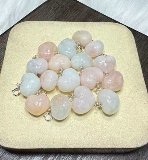 251016 - D26 摩根石心心S925懶人扣吊咀 送 銀色固定珠針鏈頸鏈 (11月中到貨）