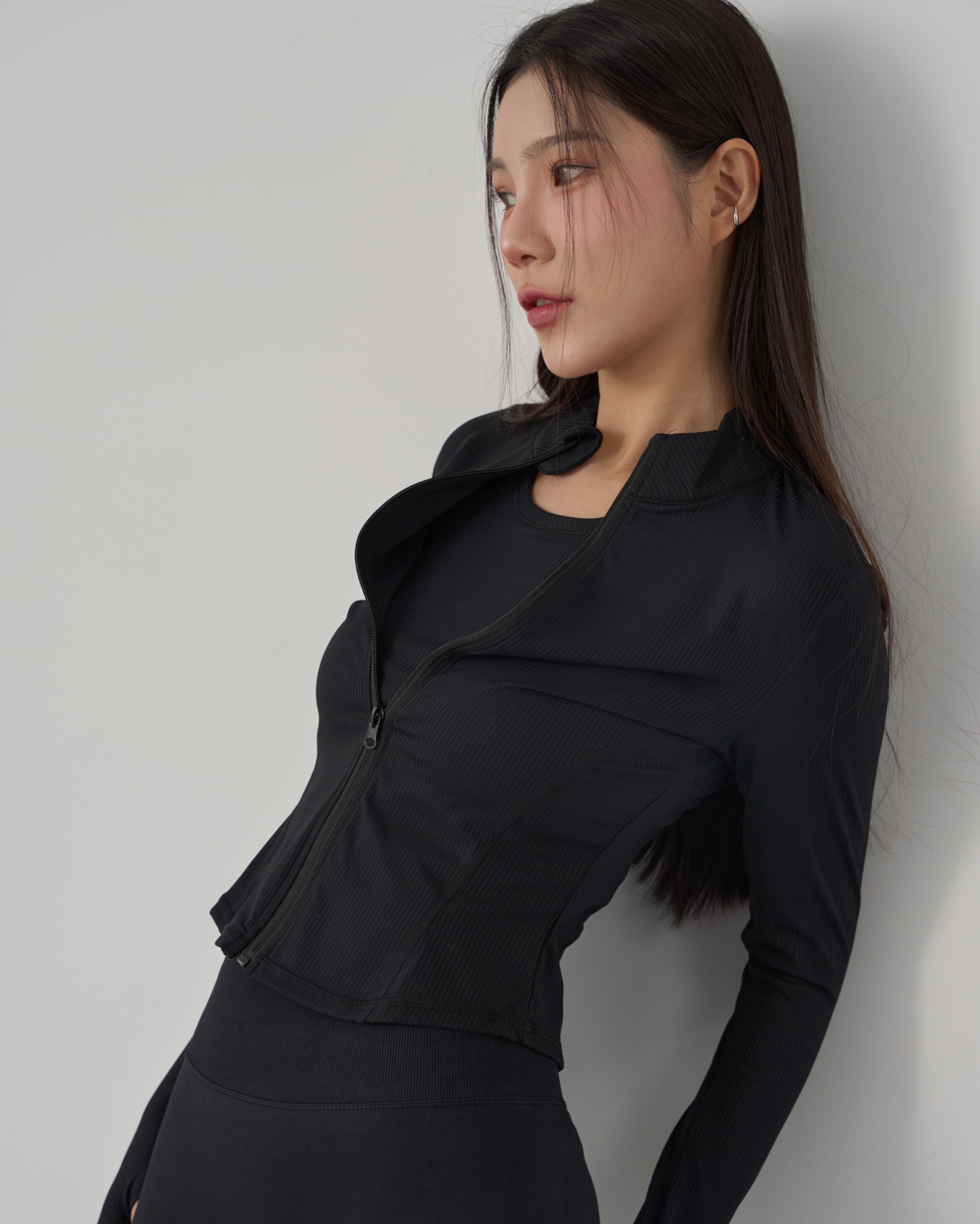 Stride立領羅紋拉鍊外套-黑色