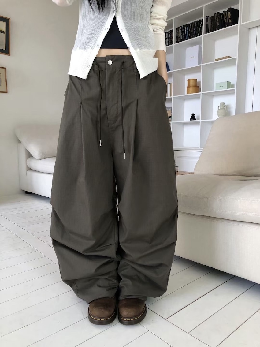 (UNISEX) grid-stitch drawstring cargo trousers with elastic waist in GREEN