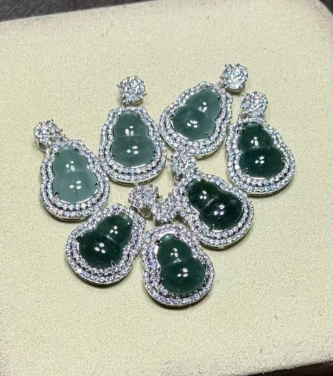 251016 - D59 A貨翡翠葫蘆鋯石雙層包邊吊咀(11月中到貨）