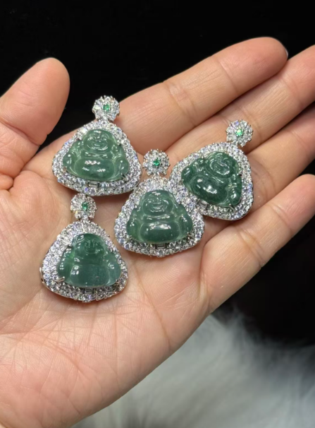 251016 - D61 A貨翡翠佛公雙層鋯石包邊吊咀(11月中到貨）