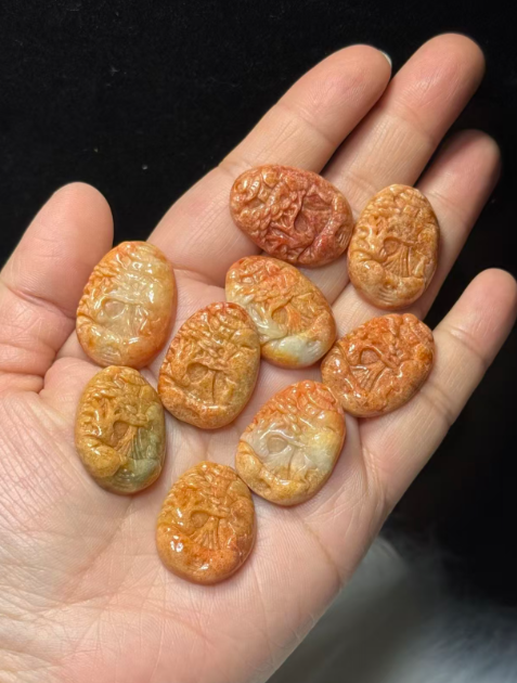 251016 - D73 A貨紅翡翠山明水秀吊咀（小）(11月中到貨）