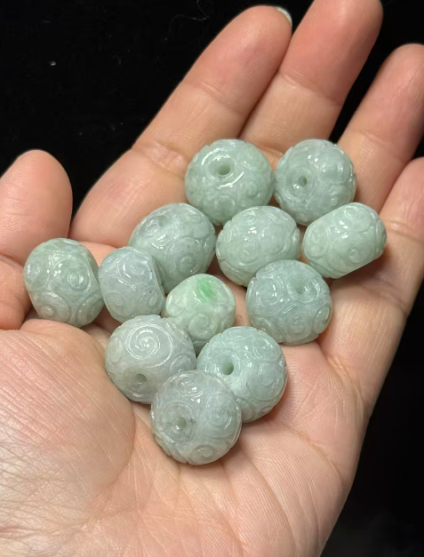 251016 - D76 A貨翡翠迴紋隔珠(11月中到貨）