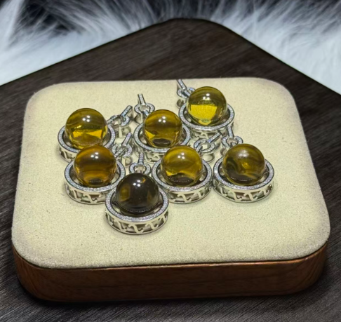 251016 - D113 多米尼加共和國藍珀圓形盒子S925吊咀(11月中到貨）