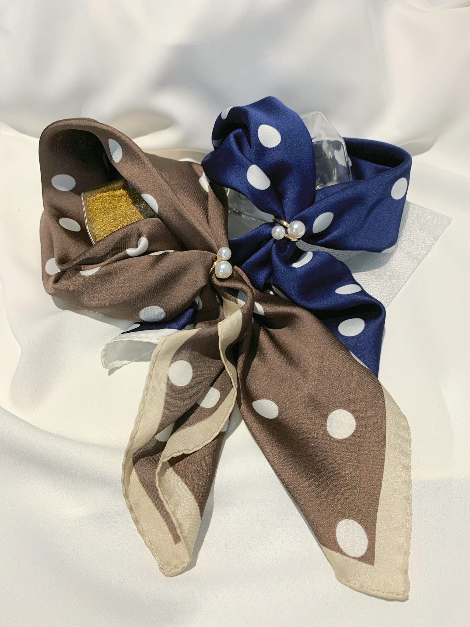 優雅點點珍珠領巾組