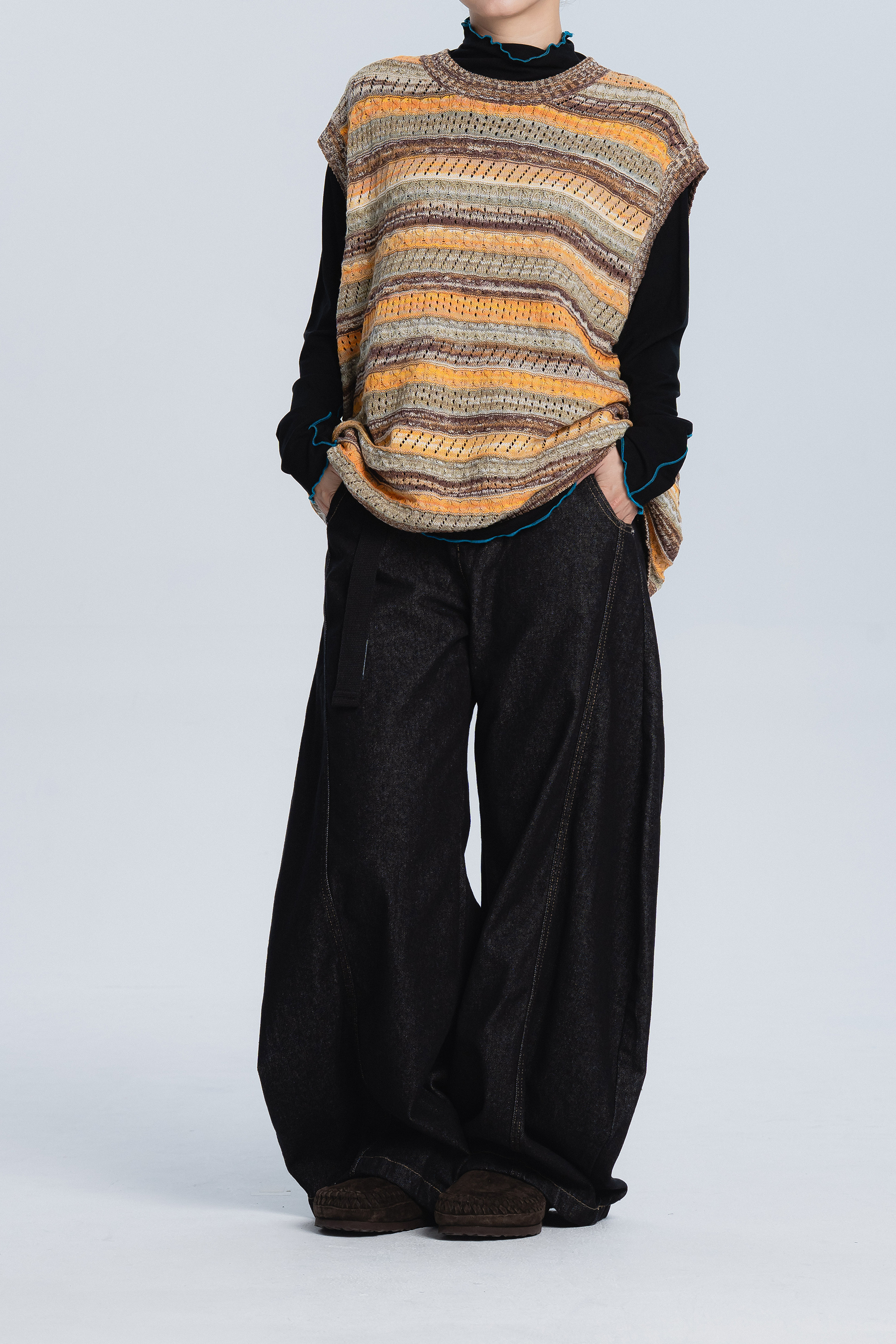 質感車線單寧彎刀褲 2色