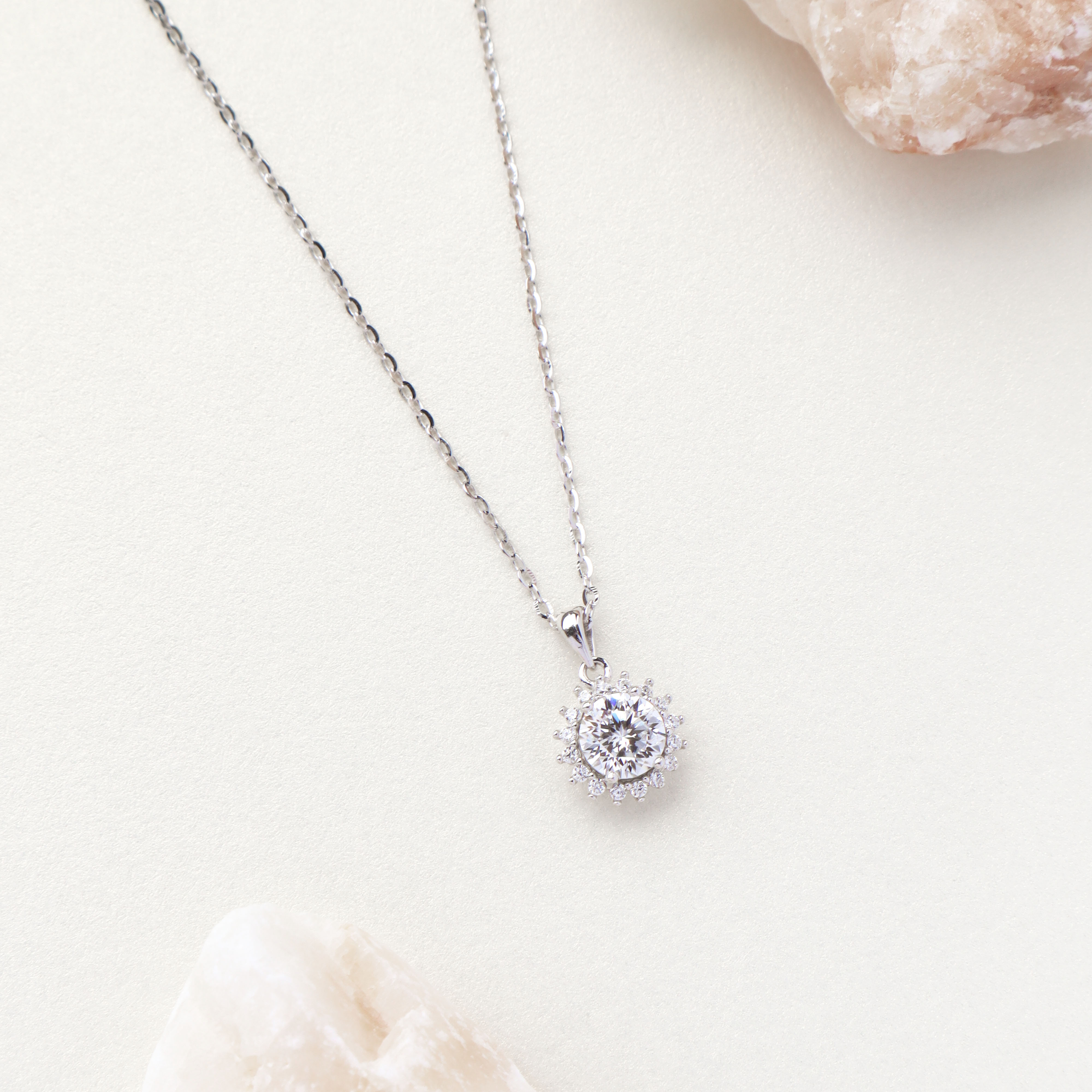 Silver/光芒之心．莫桑鑽項鍊